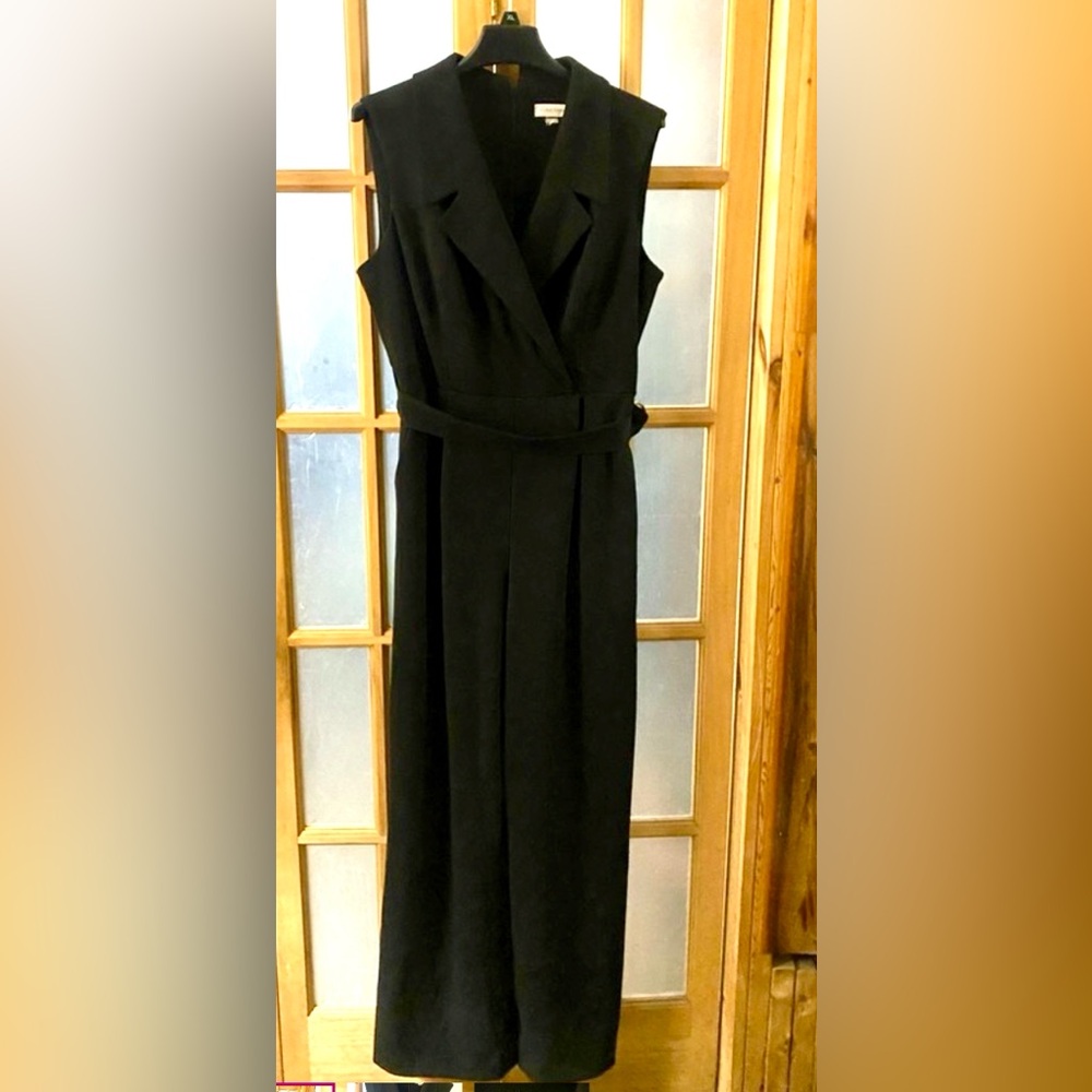 Calvin’s Klein black one piece pant romper suit. Size 14